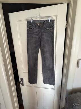 Vigoss Studio Women's Gray Distressed Bootcut Jeans Size 28